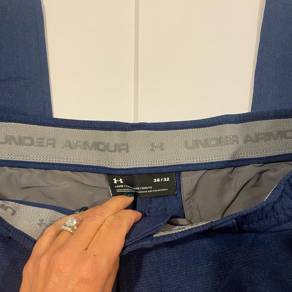 Men’s Under Armour Athletic Pants; Size 34x32 - Picture 3 of 4